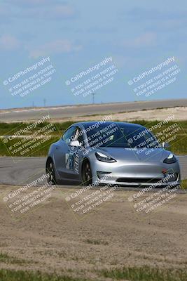 media/Apr-02-2023-Speed Ventures (Sun) [[5e759f4fdb]]/5-Tesla corsa A/session 2 Sunset/